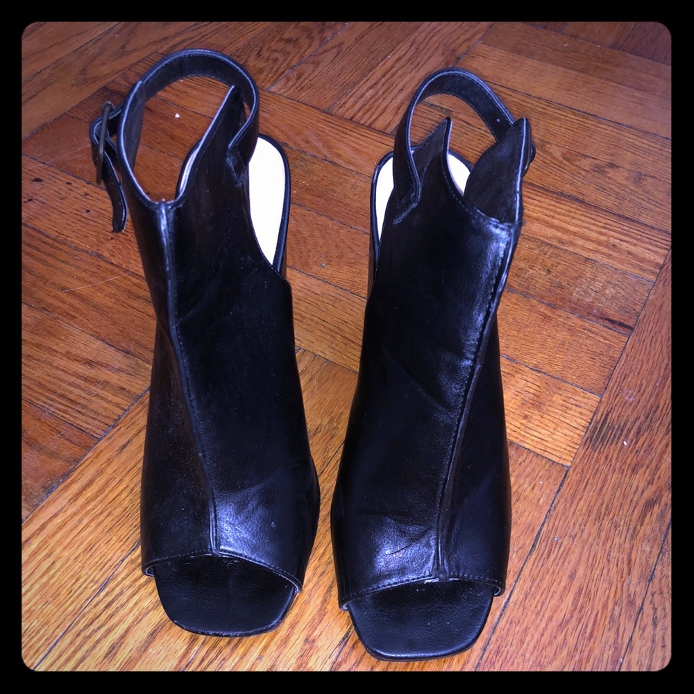 Black Chunky Heeled Sandal
